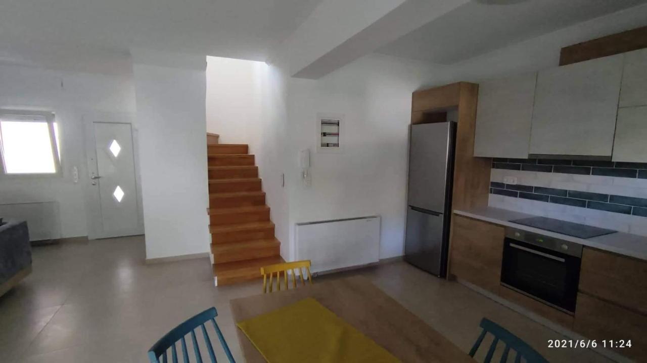Holiday Lefkas Sunrise Luxury Appartments Nikiana Exteriör bild